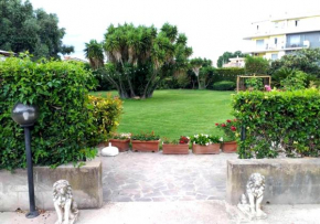 Fiumicino Royal Penthouse - Three-Bedroom Suite - Sleeps up to 11